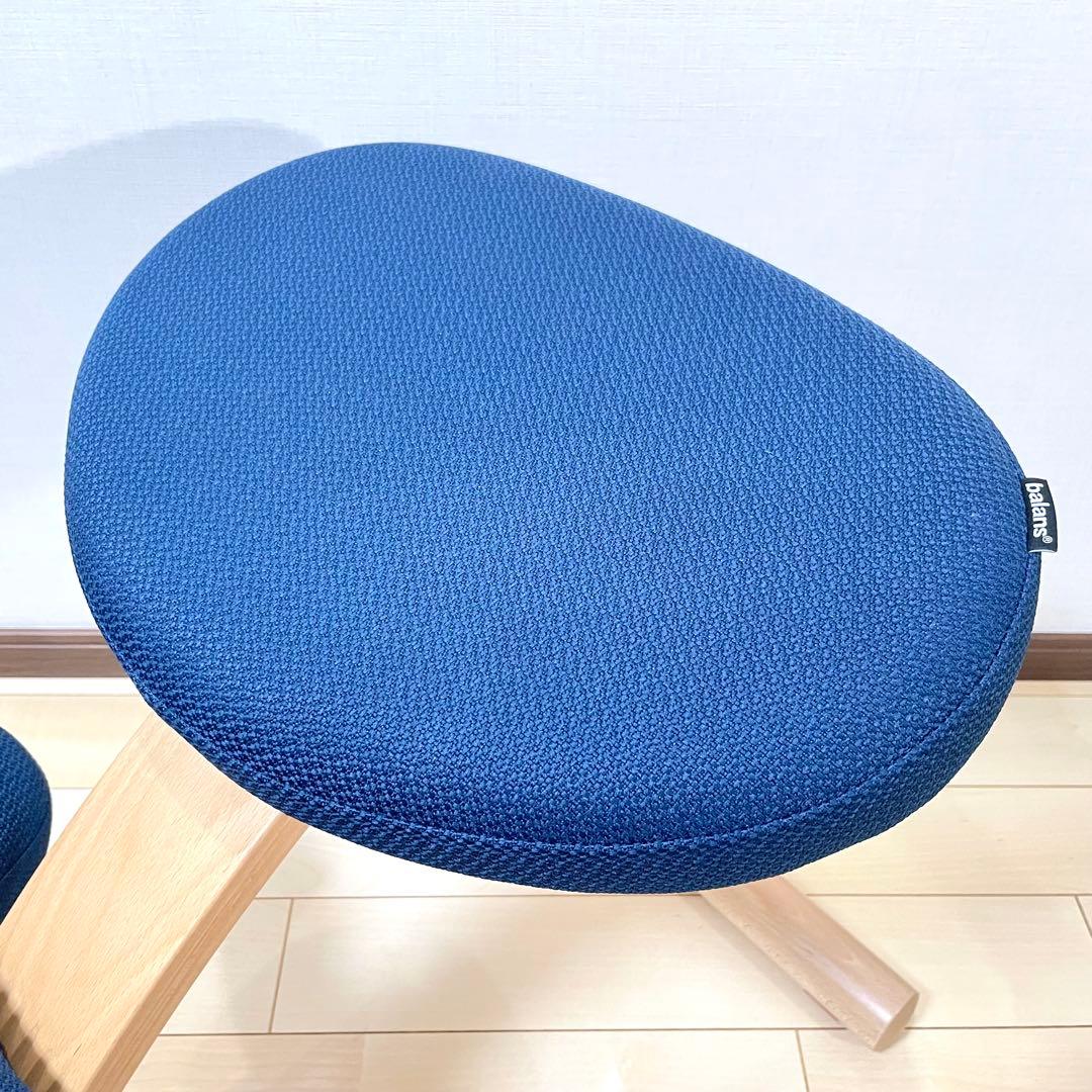 バランスチェア バランスイージー ネイビー 中古美品 - メルカリ