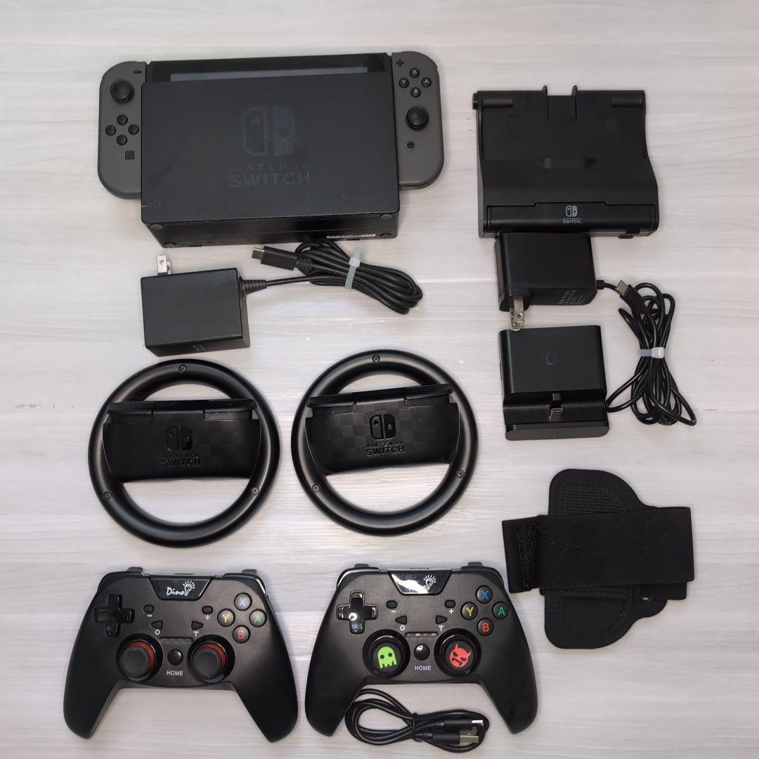 【中古】Nintendo Switch 本体 + コントローラ + 付属品セット Nintendo Switch 本体 / Proコントローラー2個 / アクセサリー7点