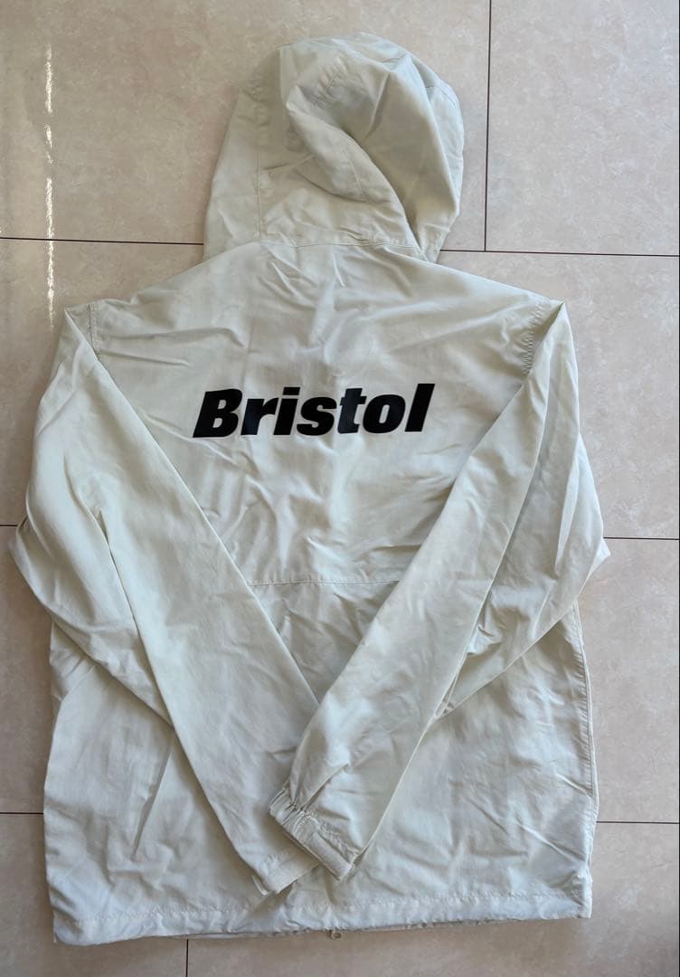 ジャケット・アウター F.C.Real Bristol NYLON HOODED BLOUSON
