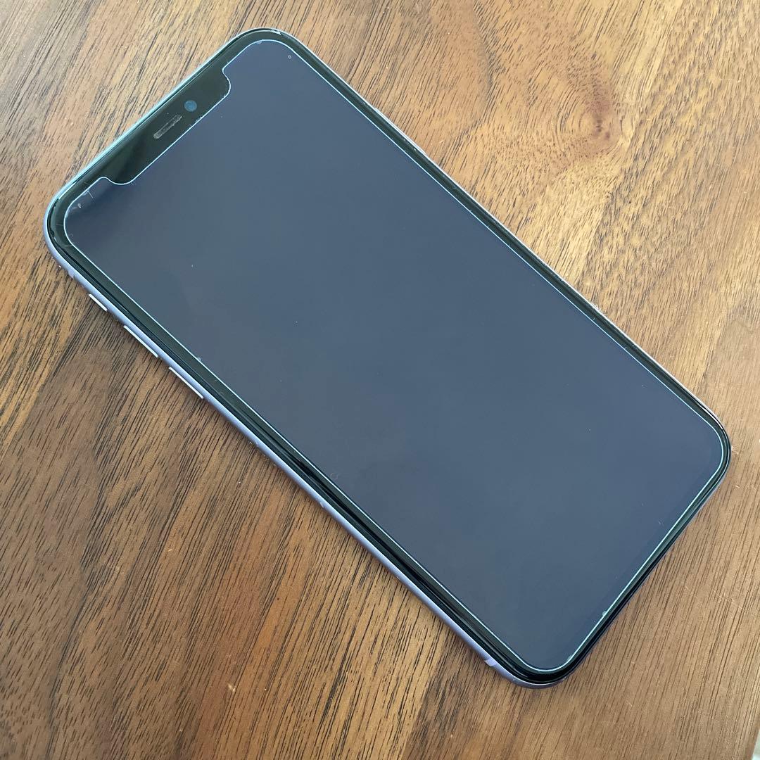 iPhone 11 SIMフリー 背面割れ 液晶漏れ