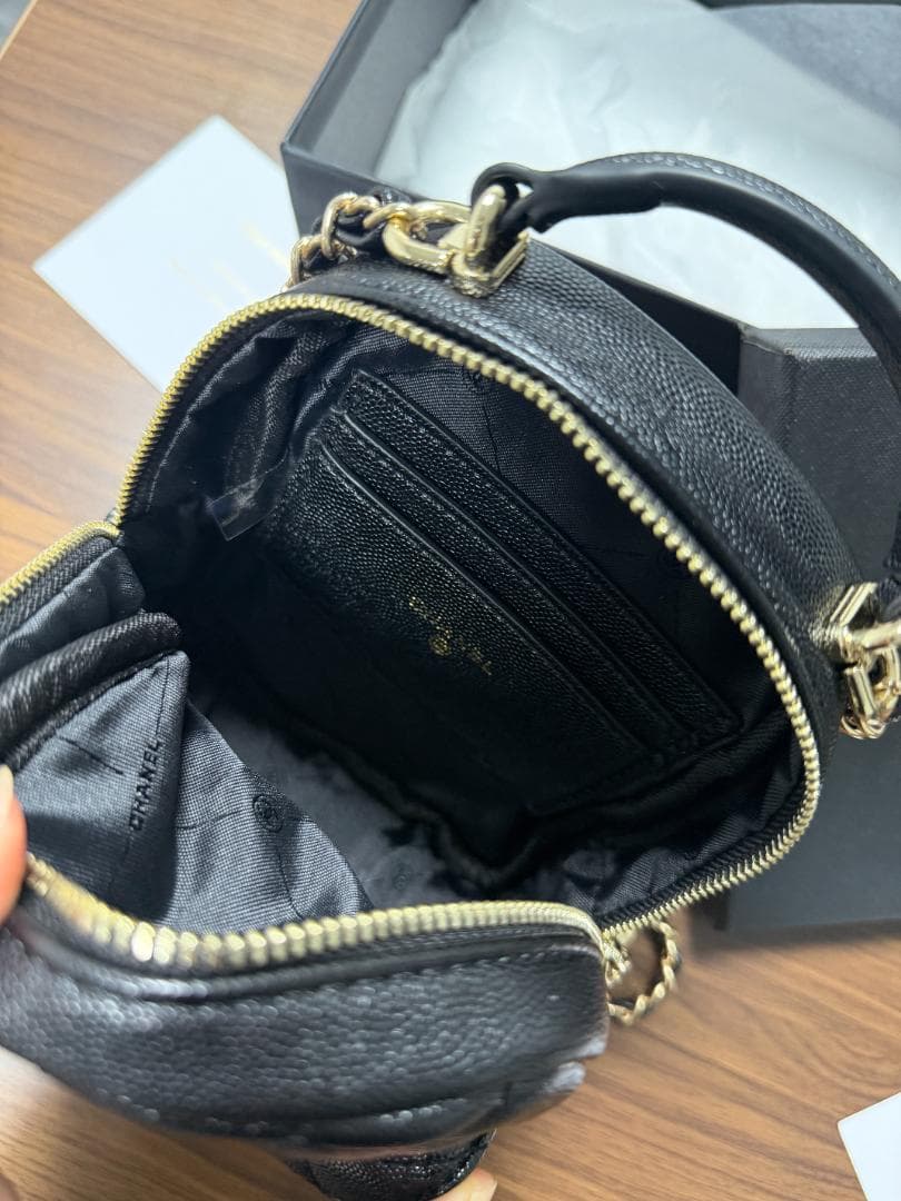 状態良好 ✨cHaNeL✨ブラック レザー バックパック - メルカリ