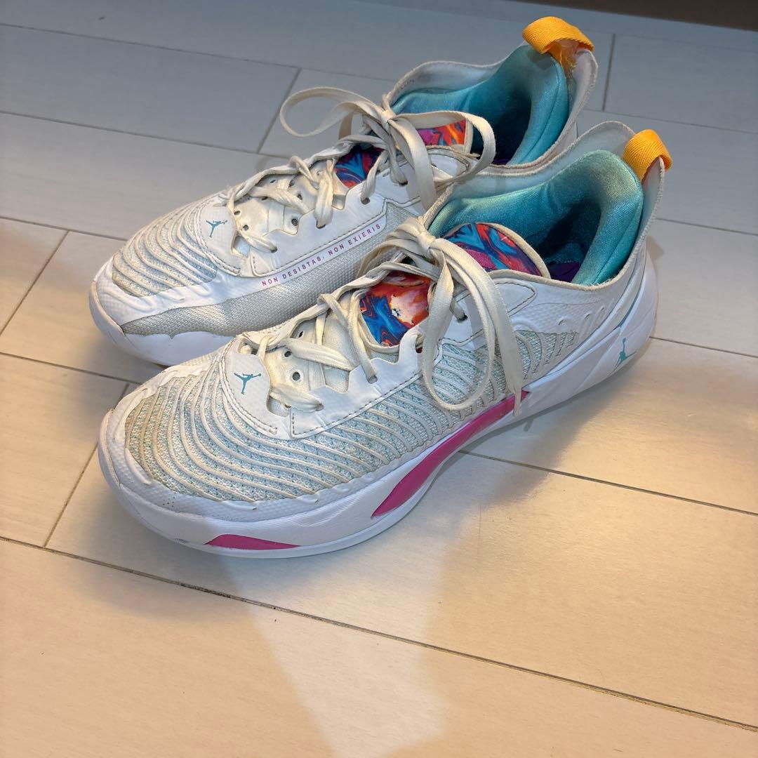 バスケットシューズ ホワイト/ブルー/ピンク - メルカリ