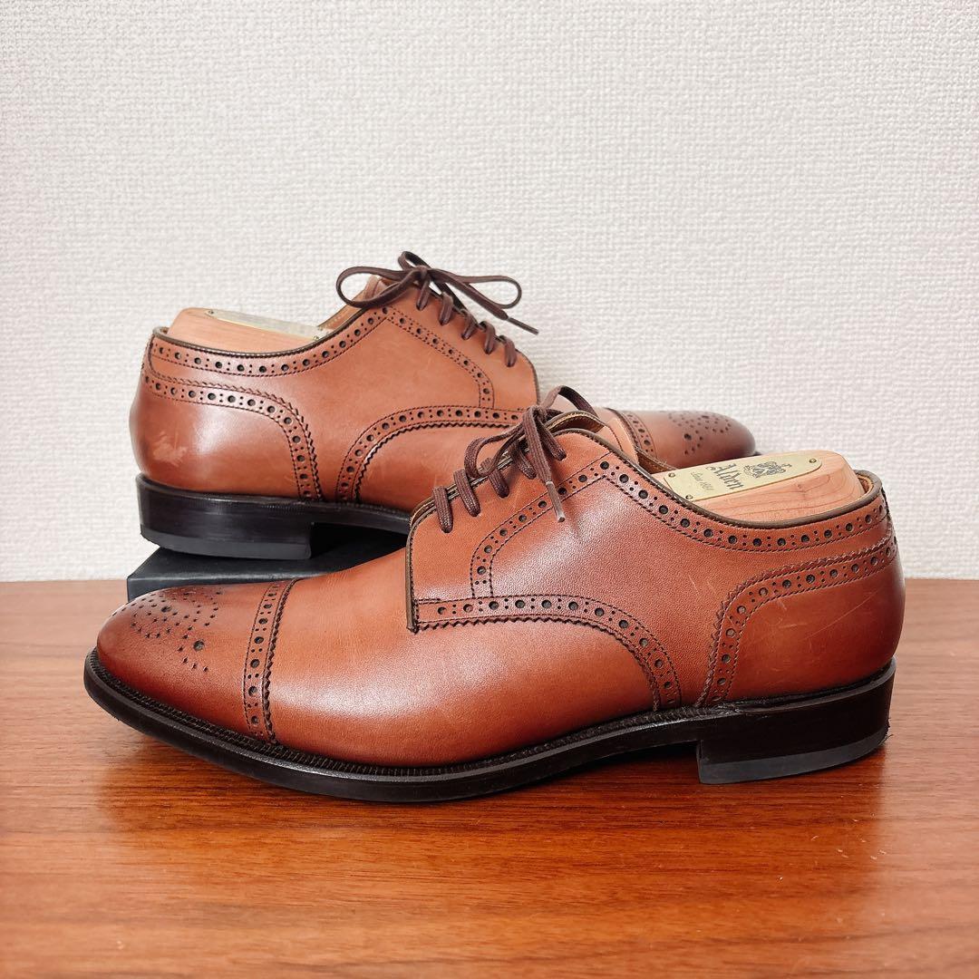 美品 REGAL 外羽根 メダリオン ストレートチップ ブラウン 25㎝ - メルカリ