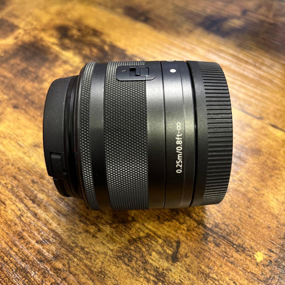 Canon EF-M15-45F3.5-6.3 IS STM グラファイト