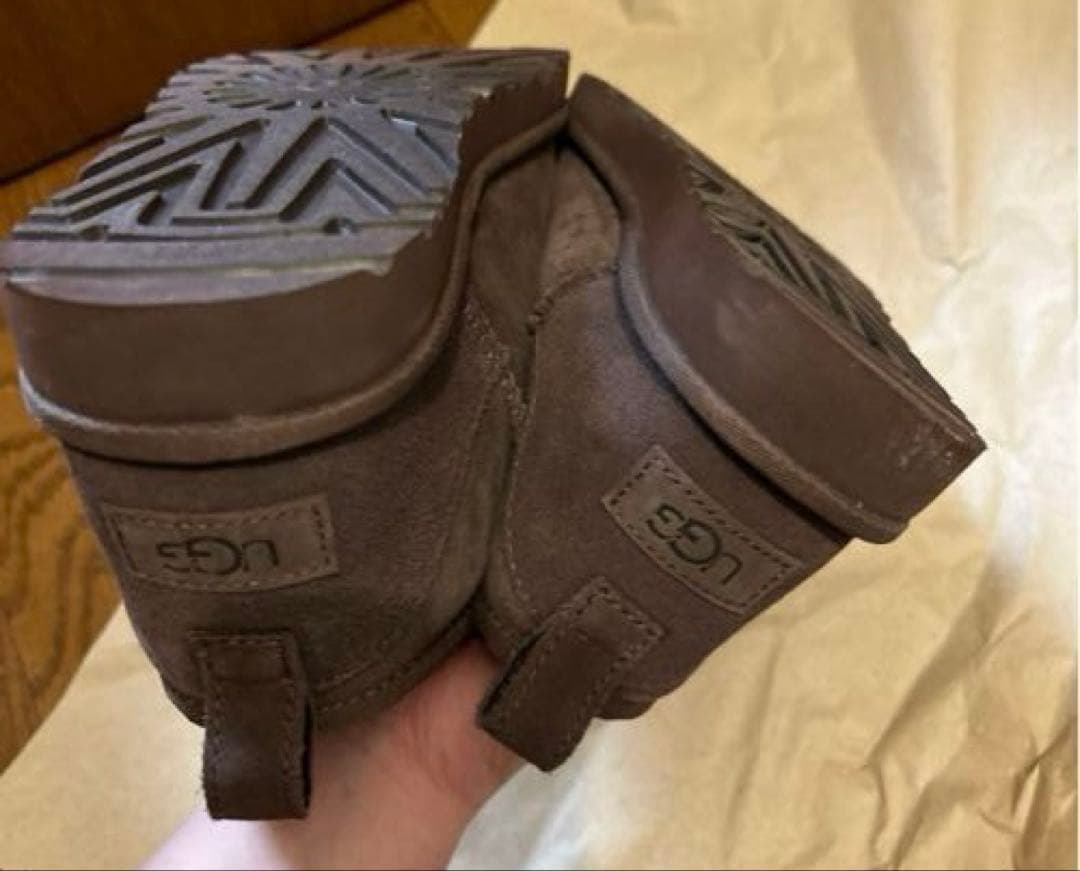 UGG ウルトラミニ バーントシダー 26cm ブラウン 定価24,200円 - メルカリ