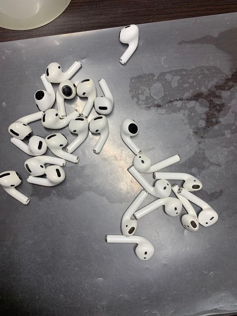 Airpod pro第2世代 ジャンク - メルカリ