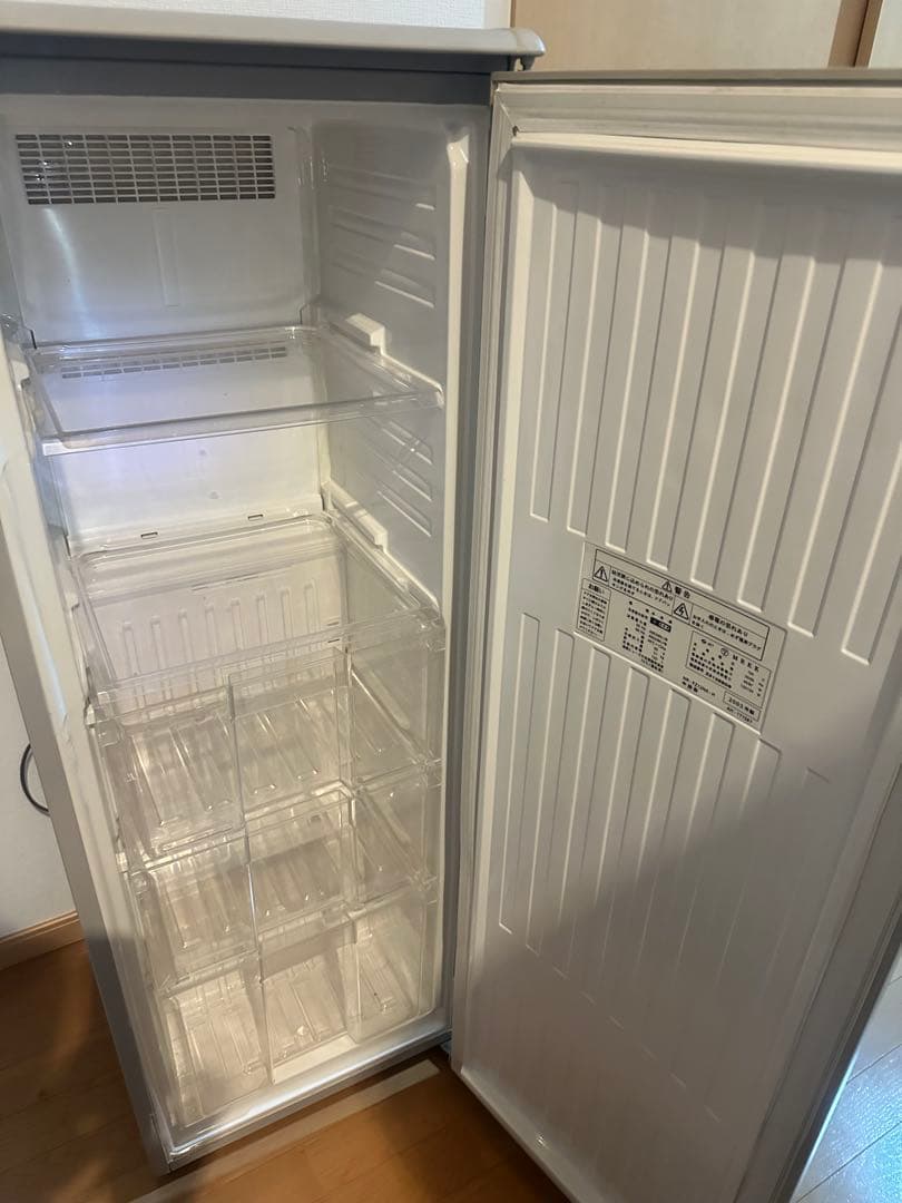 滋賀発 冷凍庫 National NR-FZ12NA - メルカリ