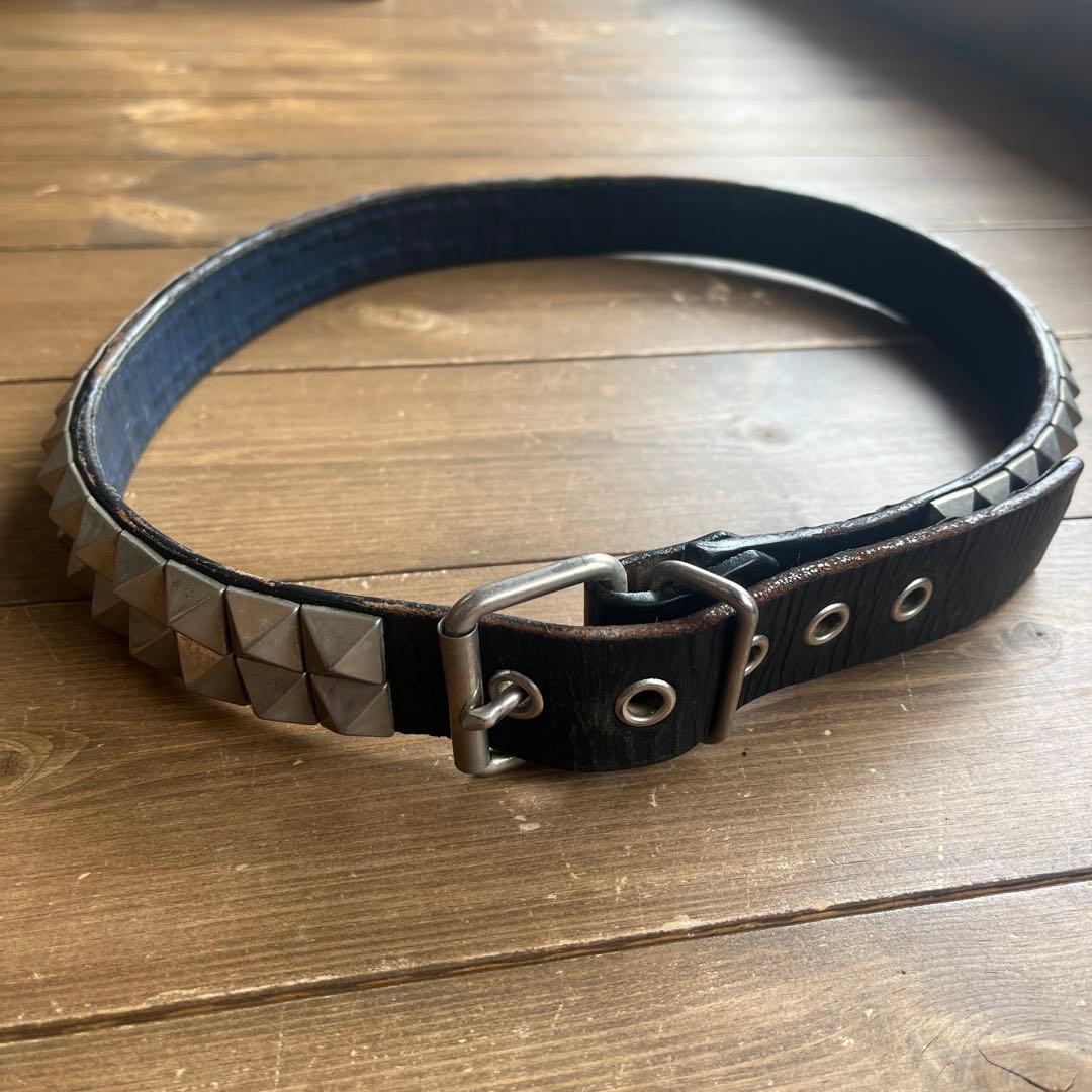 生産終了 TOCCATA トッカータ 2連 ピラミッド 鋲 スタッズ ベルト