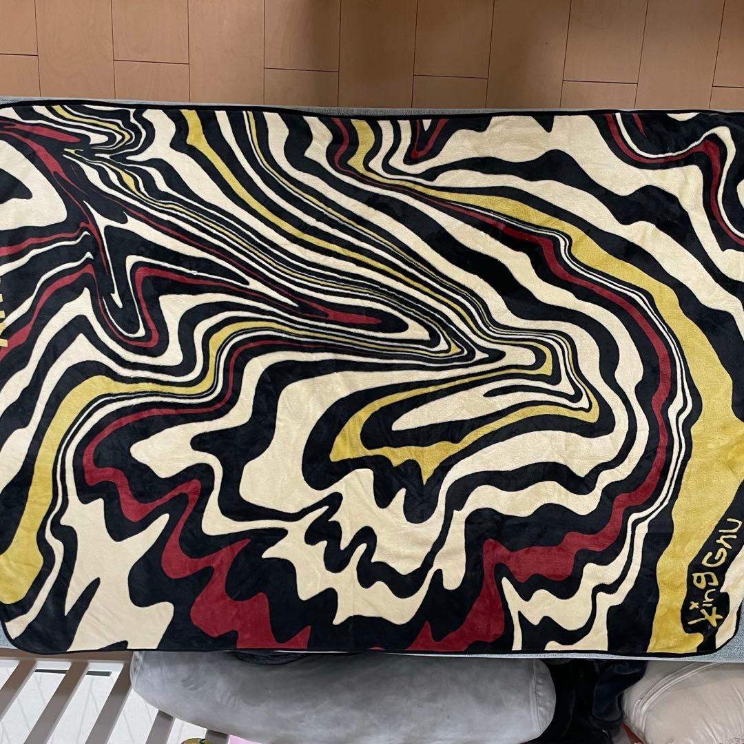 King Gnu ceremony ブランケット　タオル KING GNU CEREMONY タオル キングヌー - メルカリ