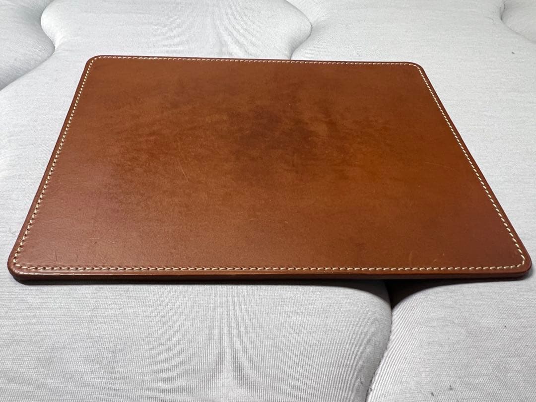 G-drive 1TB,Magic Trackpad,ル・ボナー レザーパッド