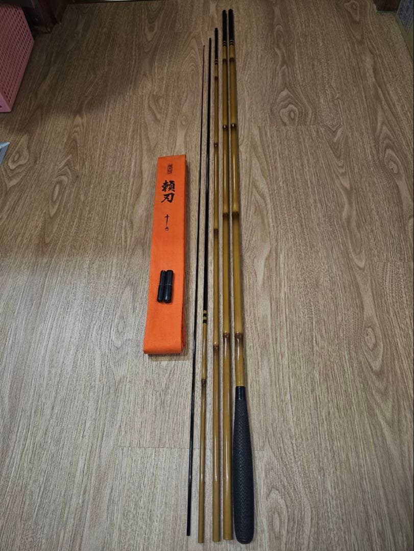 ヘラブナ竿 頼刃16尺 カーボン 竿袋付き - メルカリ