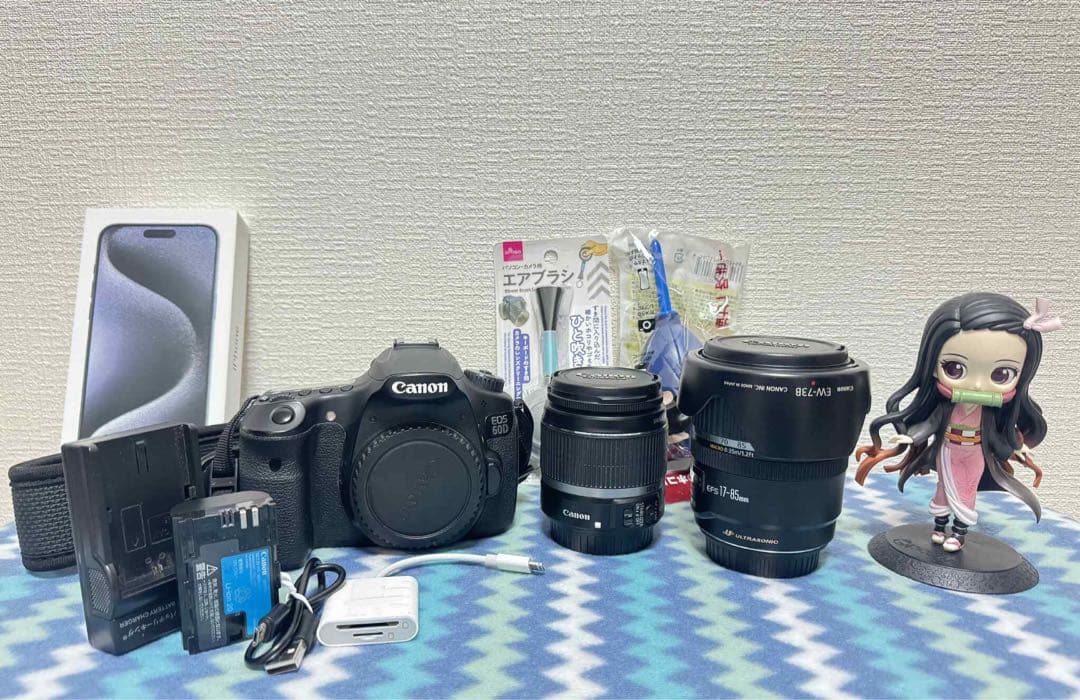 Canon 60D デジタル一眼レフカメラ EF-Sレンズ2本付き キヤノン（Canon） Canon EOS 60D ダブルレンズキット カメラ レンズ
