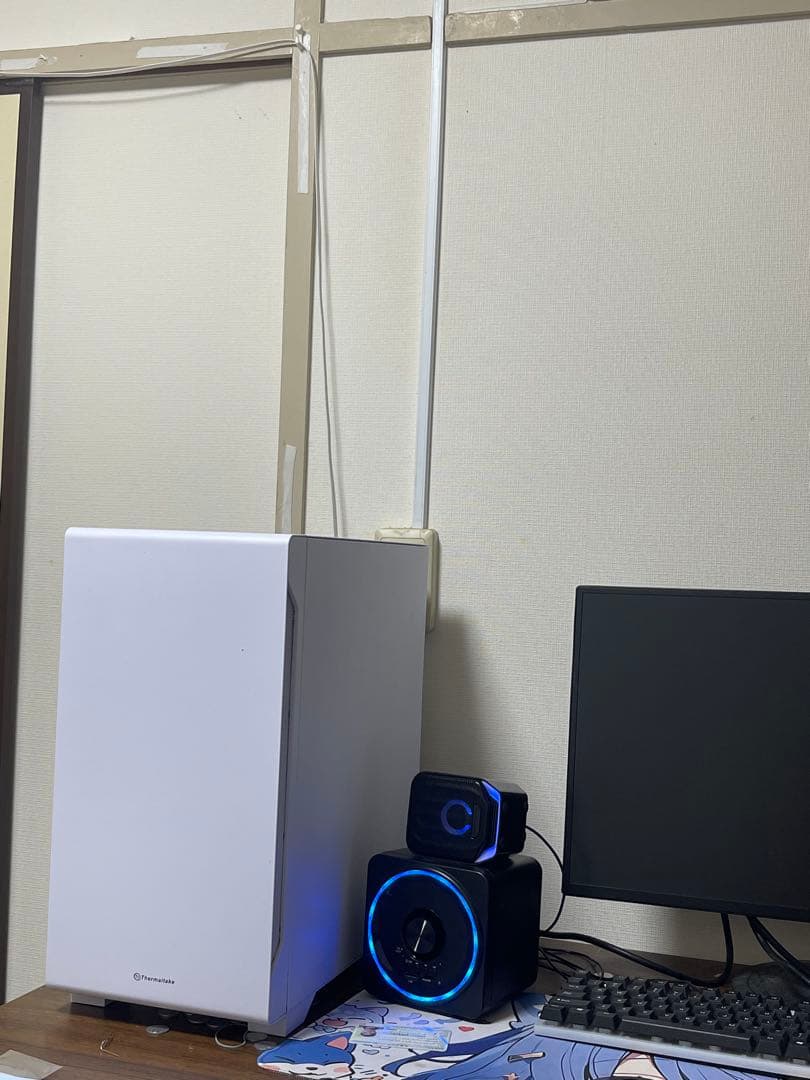 ホワイト ミニタワー型デスクトップPC セット TSUKUMO】G-GEAR、白色を基調としたデザインのゲーミングPC「G-GEAR