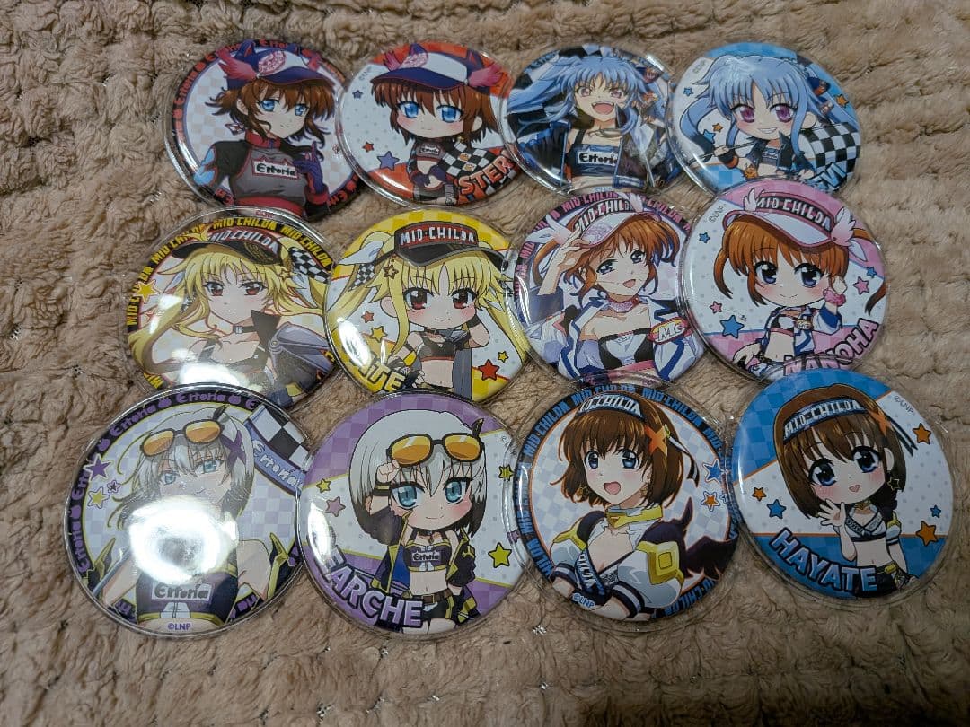 リリカルなのは　スピードくじ　缶バッジ　全12種コンプリートセット　ロフト 魔法少女リリカルなのはシリーズ」オンラインくじが登場！ 新規描き