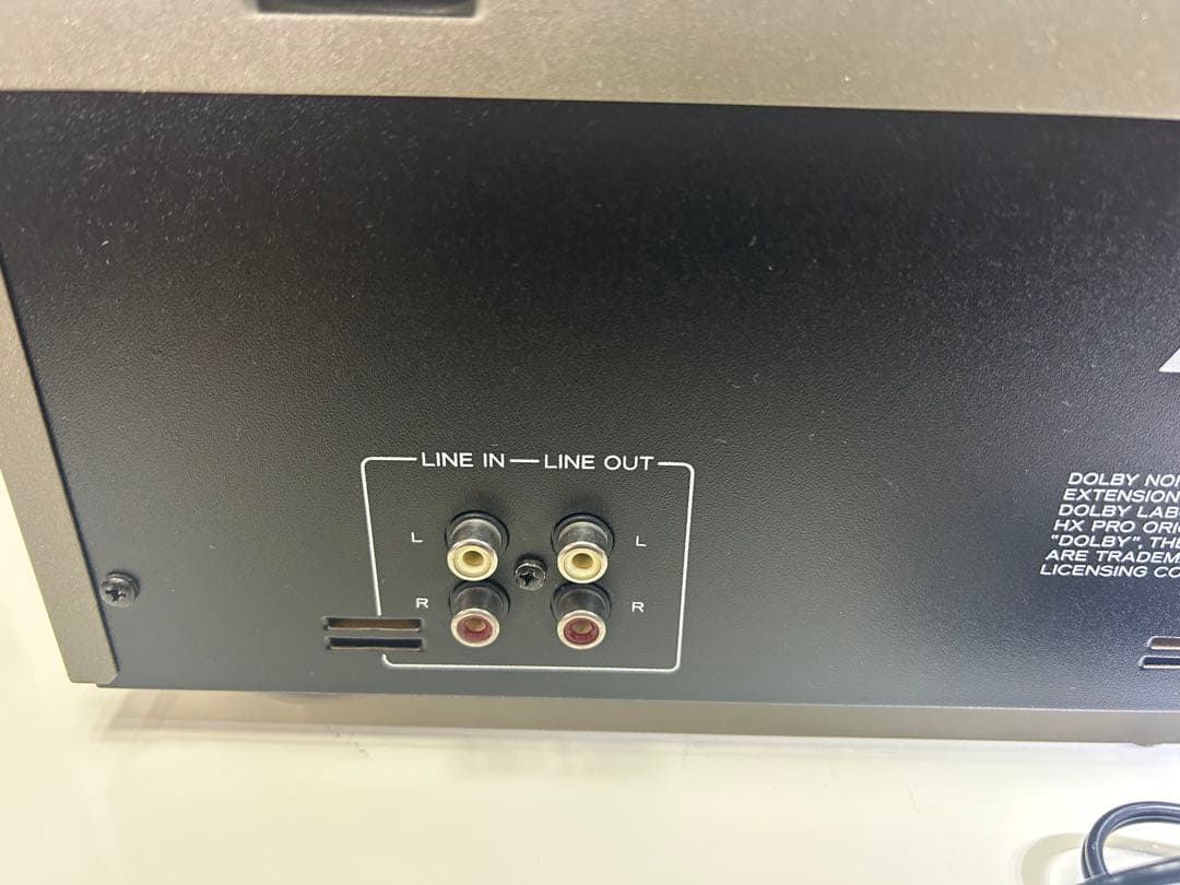 TEAC V-1050 カセットデッキ 【見直し再出品】 - メルカリ