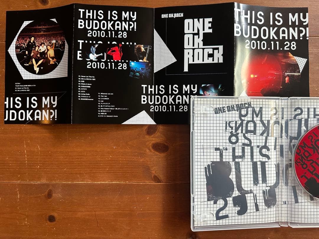 総額6万円相当！ワンオク⭐︎DVD & CD 15枚セット！今だけ大幅値下げ！！