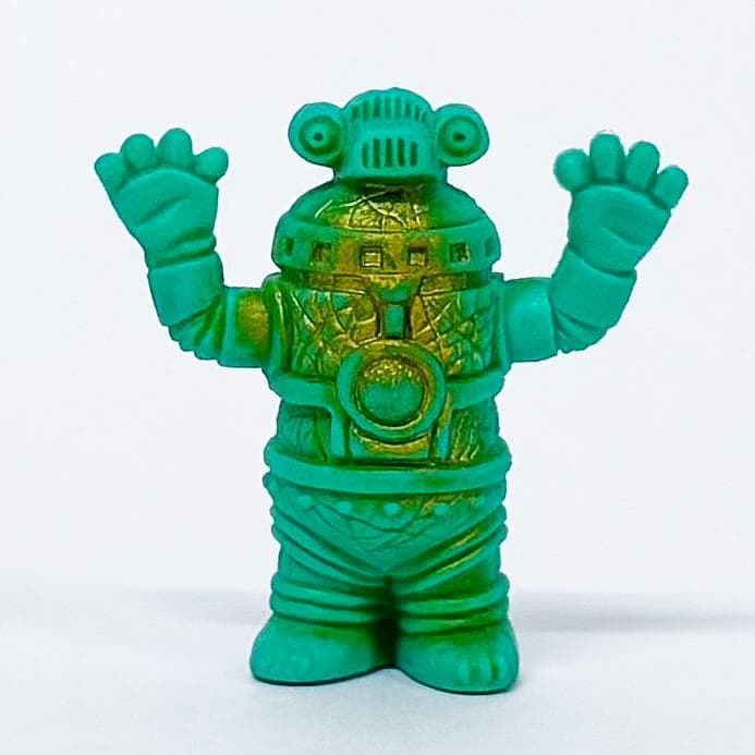 ウルトラマン怪獣消しゴム セブンガー（緑・スプレー） - メルカリ