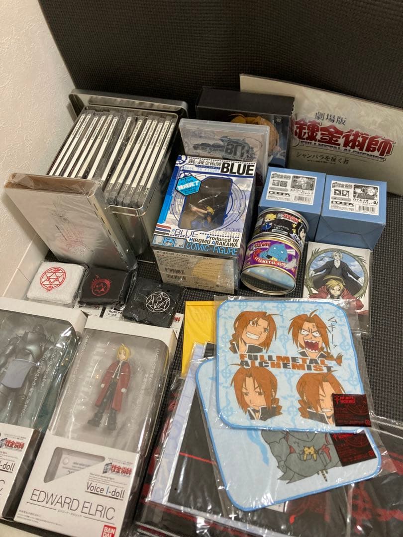 鋼の錬金術師　DVD 等　グッズまとめ　大量 鋼の錬金術師 DVD 等 グッズまとめ 大量 鋼の錬金術師 DVD 等 グッズ