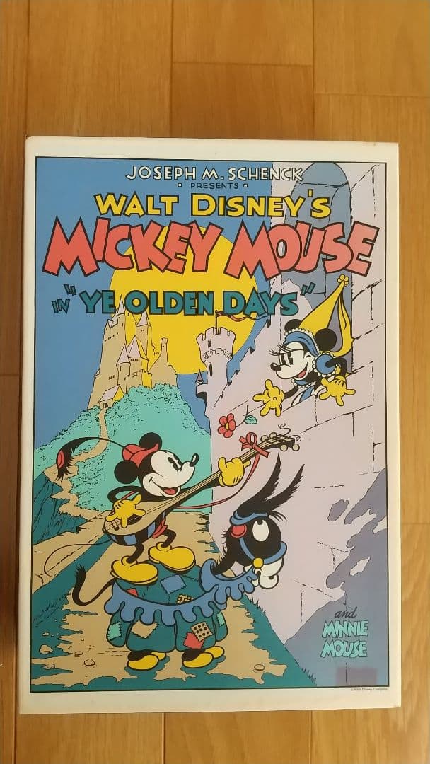 ディズニー 追憶の日々 3月6日(金)から開催の『ディズニー ツイステッドワンダーランド展