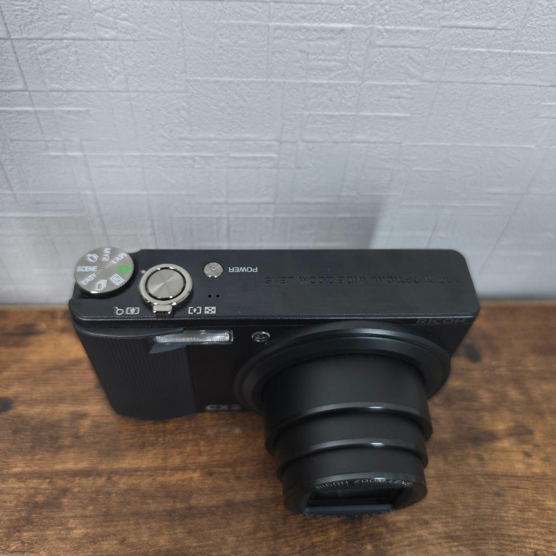 極美品】RICOH CX2 デジタルカメラ - メルカリ