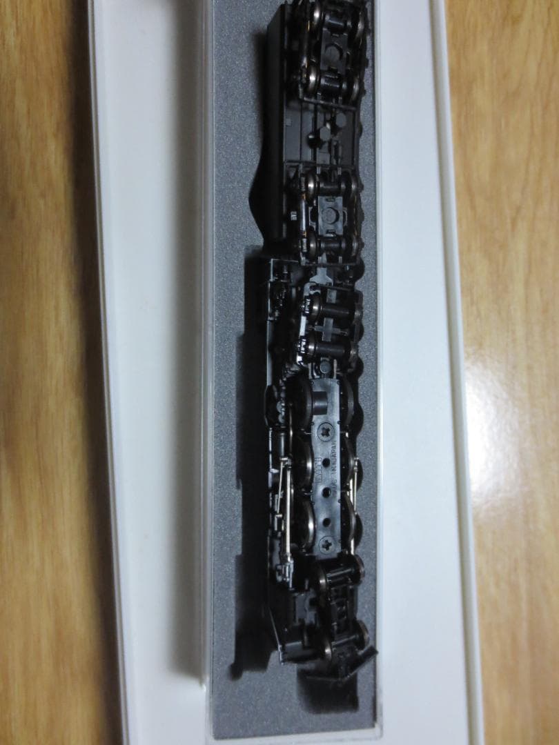 NゲージC62型蒸気機関車（2号機）と客車オユ10