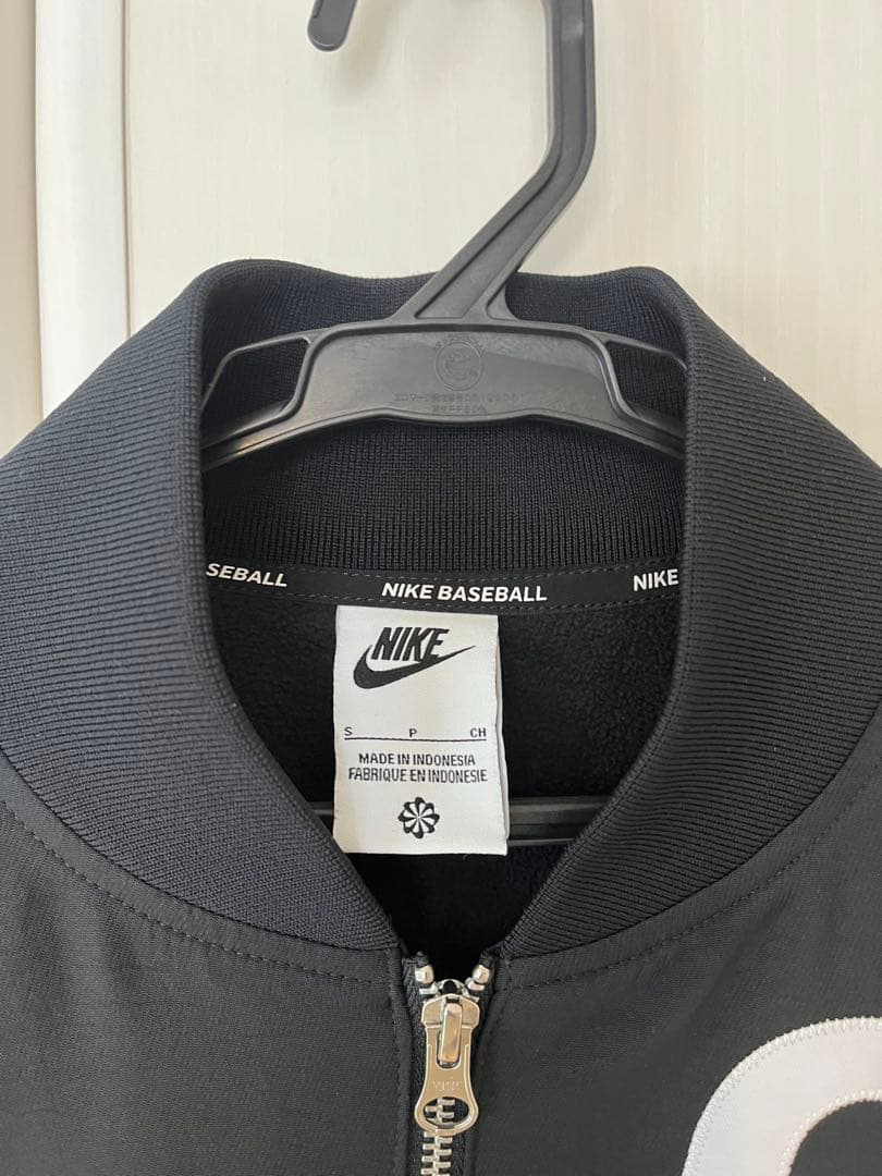 読売ジャイアンツナイキグランドコート2024 - メルカリ