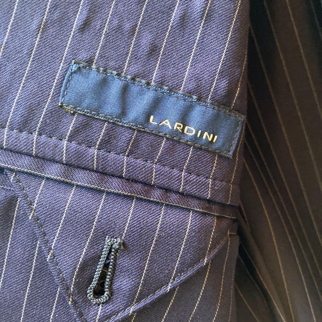 美品LARDINIラルディーニネイビー ストライプ セットアップスーツ44S