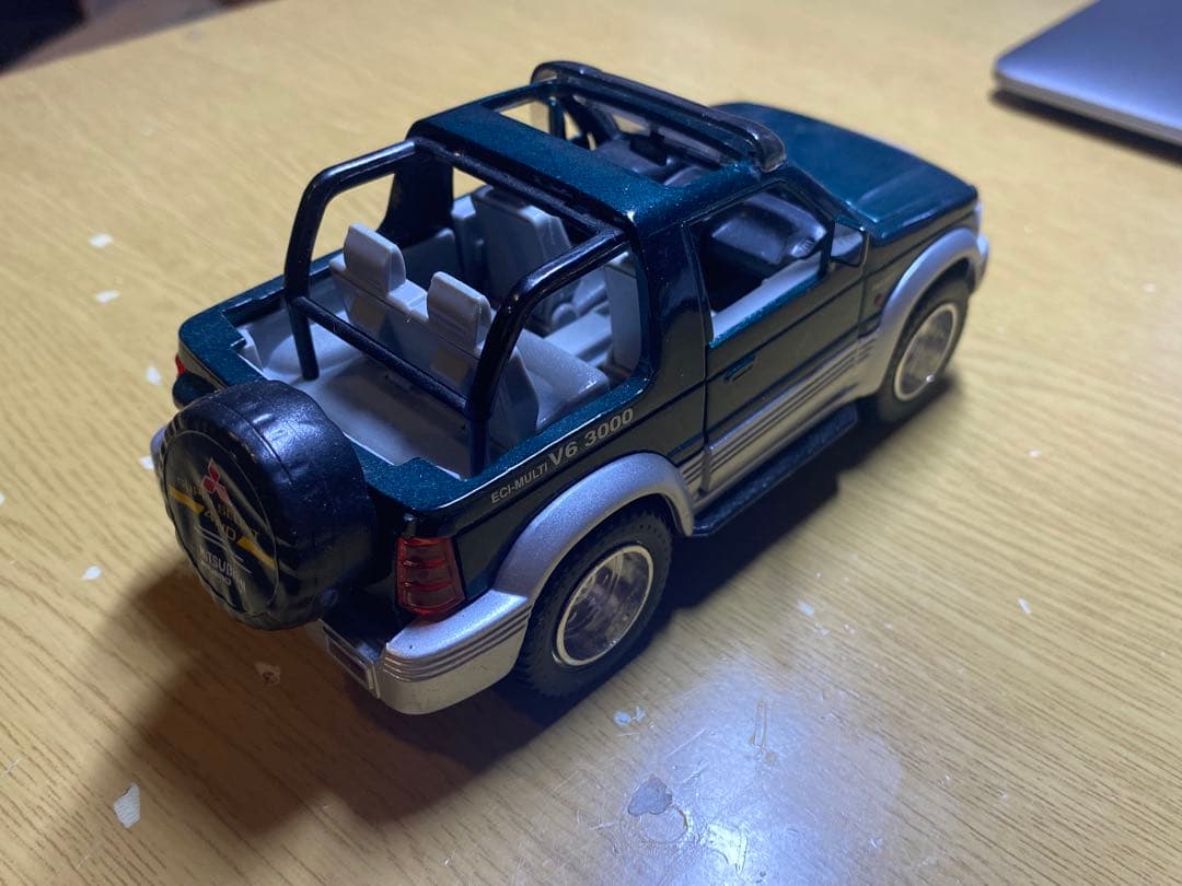 三菱 パジェロ ソフトトップ プルバックカー 1/24 当時物 - メルカリ