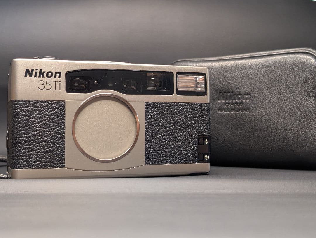 Nikon 35Ti コンパクトフィルムカメラ アールイーカメラマガジン | 20代のカメラ超初心者がニコン35Tiを使っ