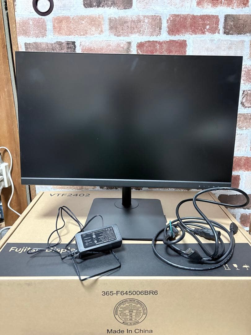 Fujitsu 23.8型ワイド ノングレア液晶　ブラック 富士通 WEB MART | 23.8型ワイド ノングレア液晶 VL-B24-9T3