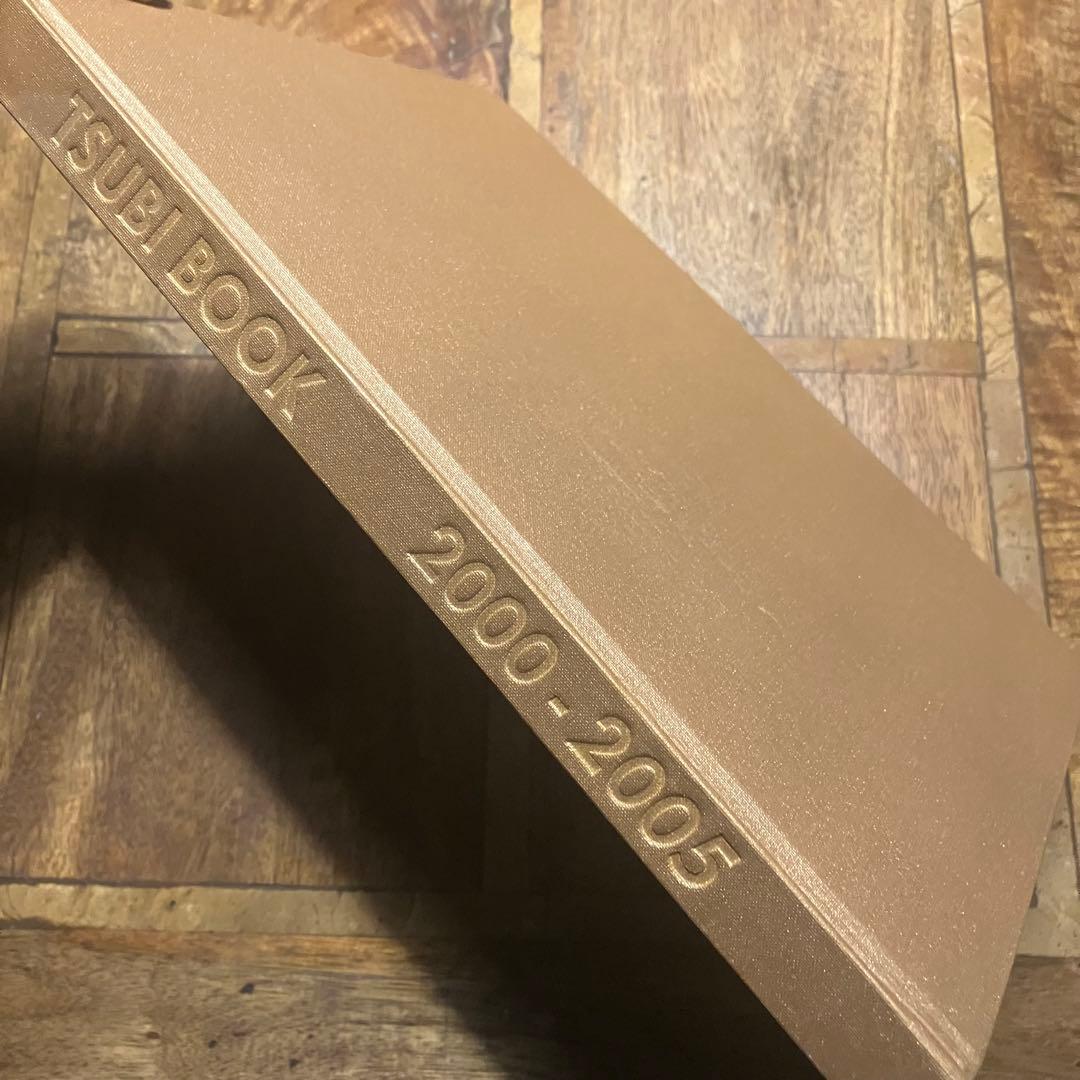 【希少】TSUBI BOOK 2000-2005 Ksubi アートブック　ツビ 希少】TSUBI BOOK 2000-2005 Ksubi アートブック ツビ