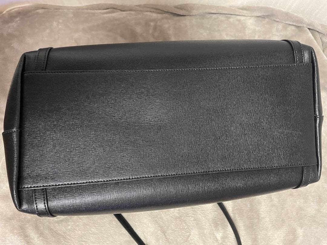 シャーロットオリンピア トートバッグ 猫 - メルカリ