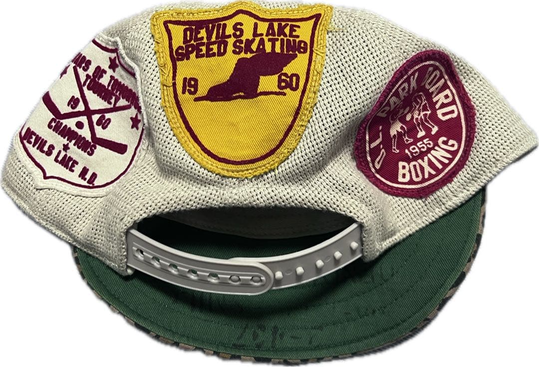 ヒョウ柄キャスケット メッシュキャップ y2k TikTokファッション