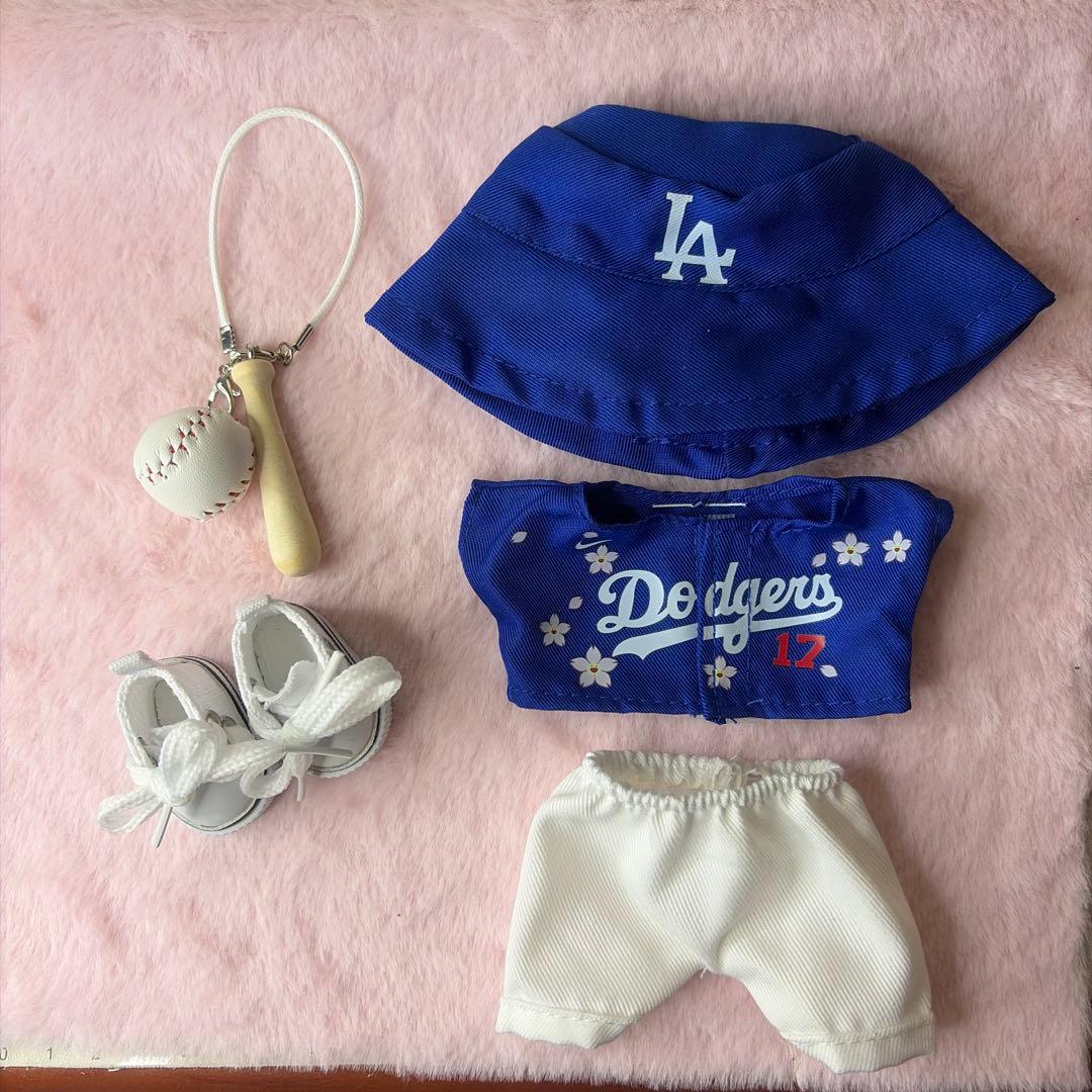 ラブブ服 OHTANI 17ロサンゼルス・ドジャース桜模様着せ替え服フル