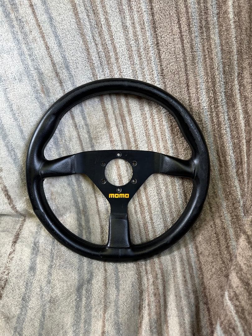 当時モノ！MOMO社製V36ガングリップステアリング！黒革 モモ形状 MOMO ステアリング ブラック 35Φ35cm GRIP ROYAL/AVENUE