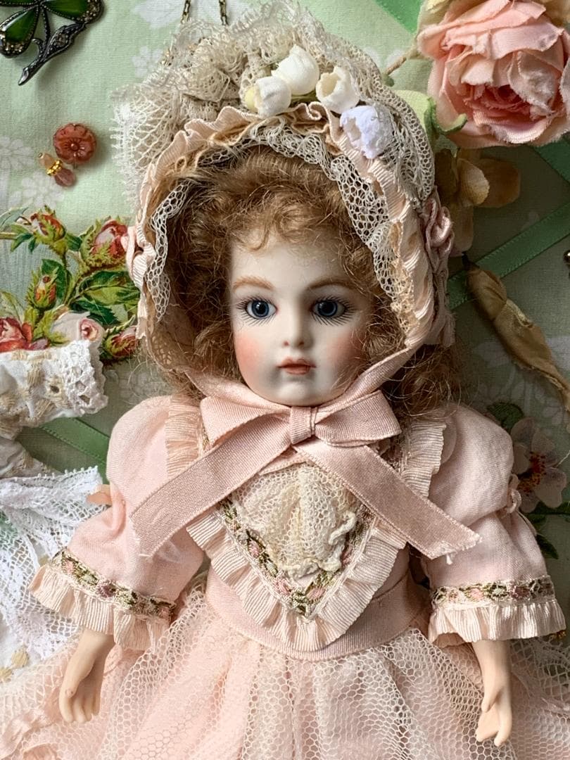 期間限定】ビスクドール プチサイズ ブリュ ドレス&ボネ リプロ 国内