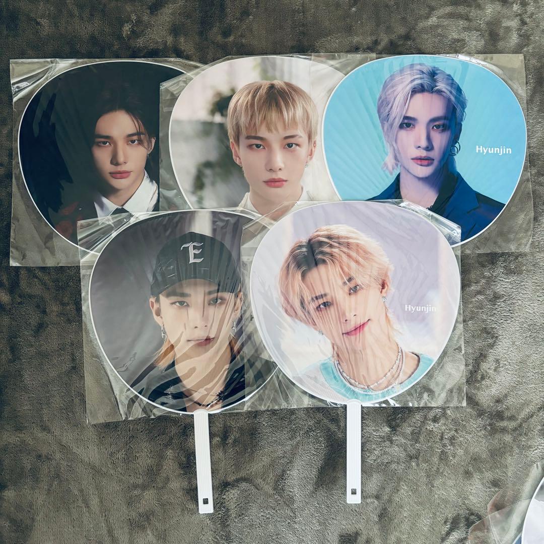 Stray Kids ヒョンジン うちわ - メルカリ