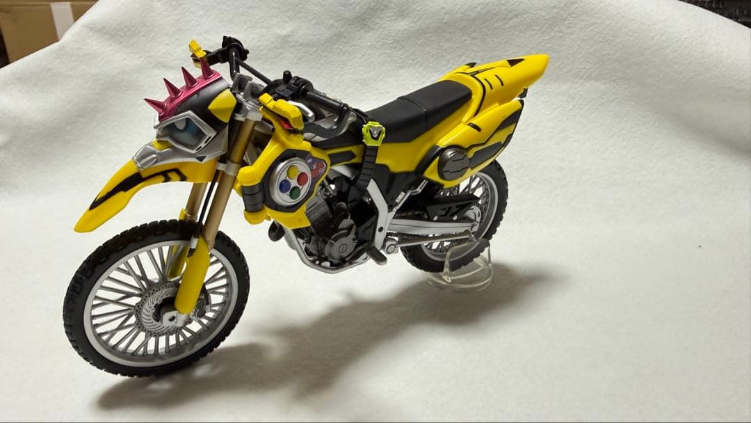 S.H.Figuarts 仮面ライダーレーザー　バイクゲーマー　レベル2