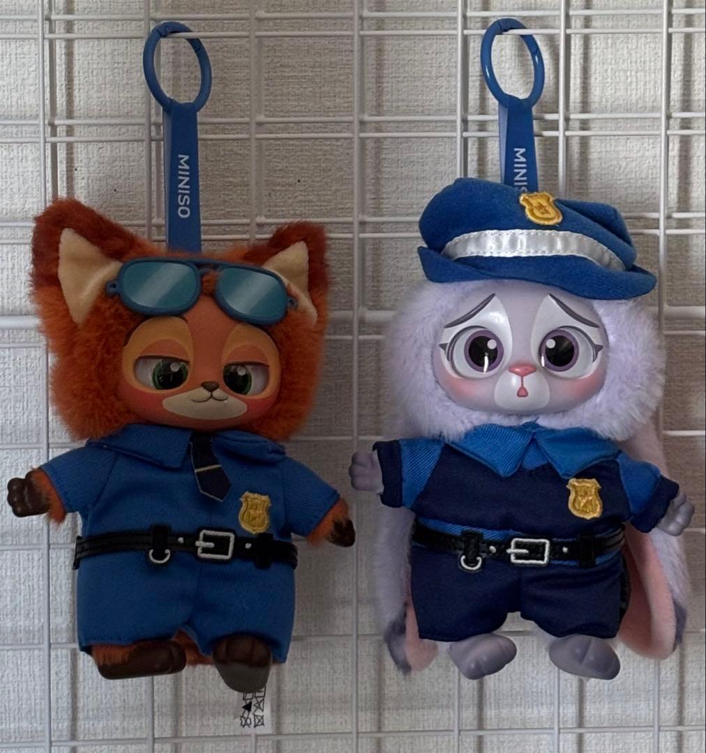 MINISO ジュディ　ニック　ズートピア　ぬいぐるみキーチェーン　miniso 海外限定 ズートピア ぬいぐるみ ジュディ マスコット Zootopia ニック