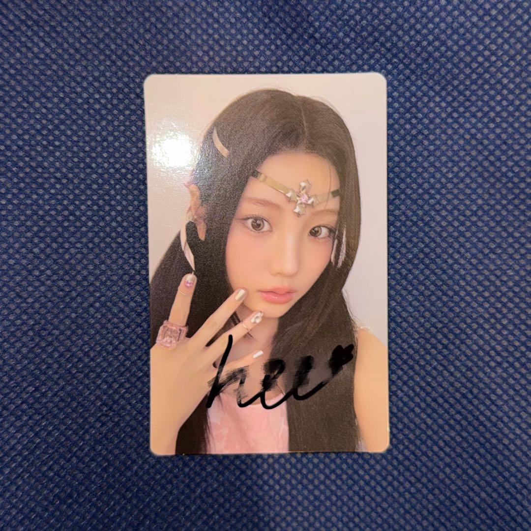 ILLIT ウォンヒ 直筆サイン入りトレカ GLITTER DAY - メルカリ