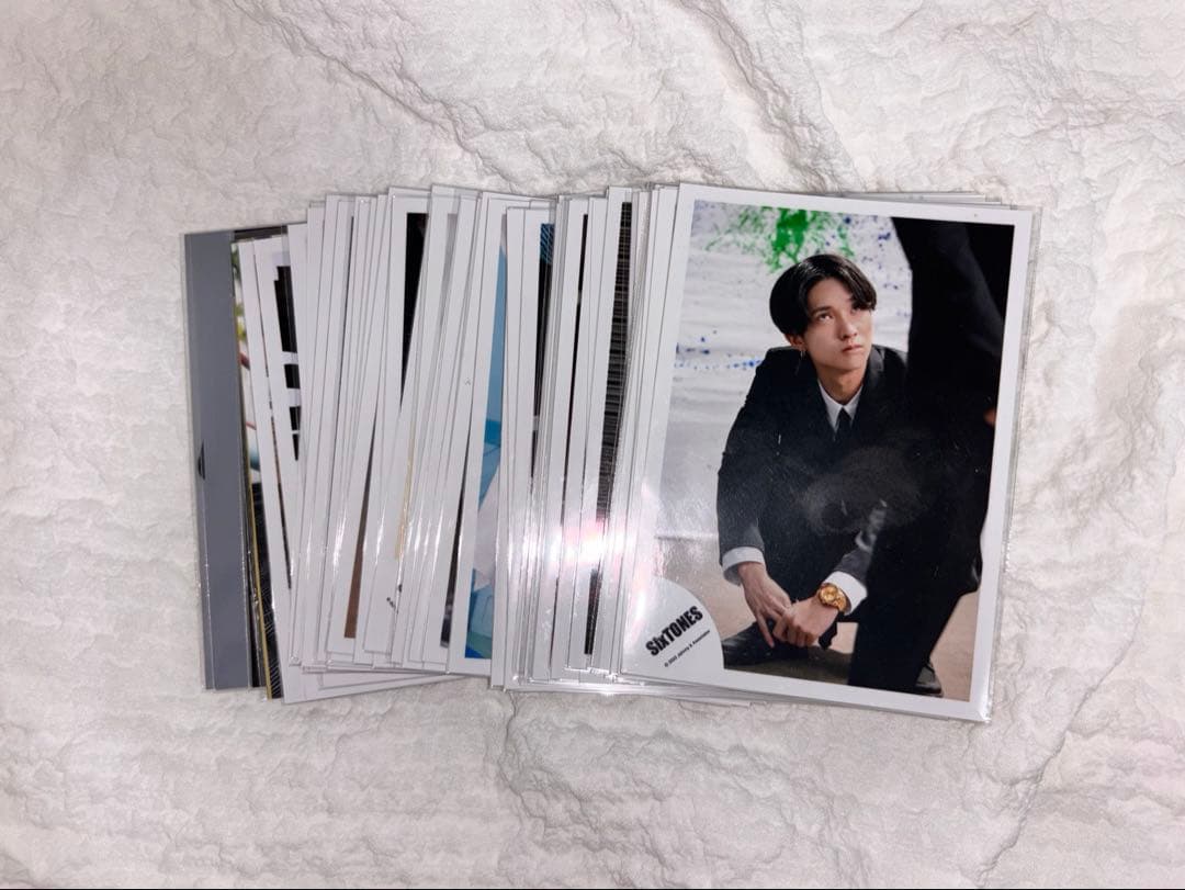 SixTONES 公式写真 まとめ売り 本日限定価格 - メルカリ