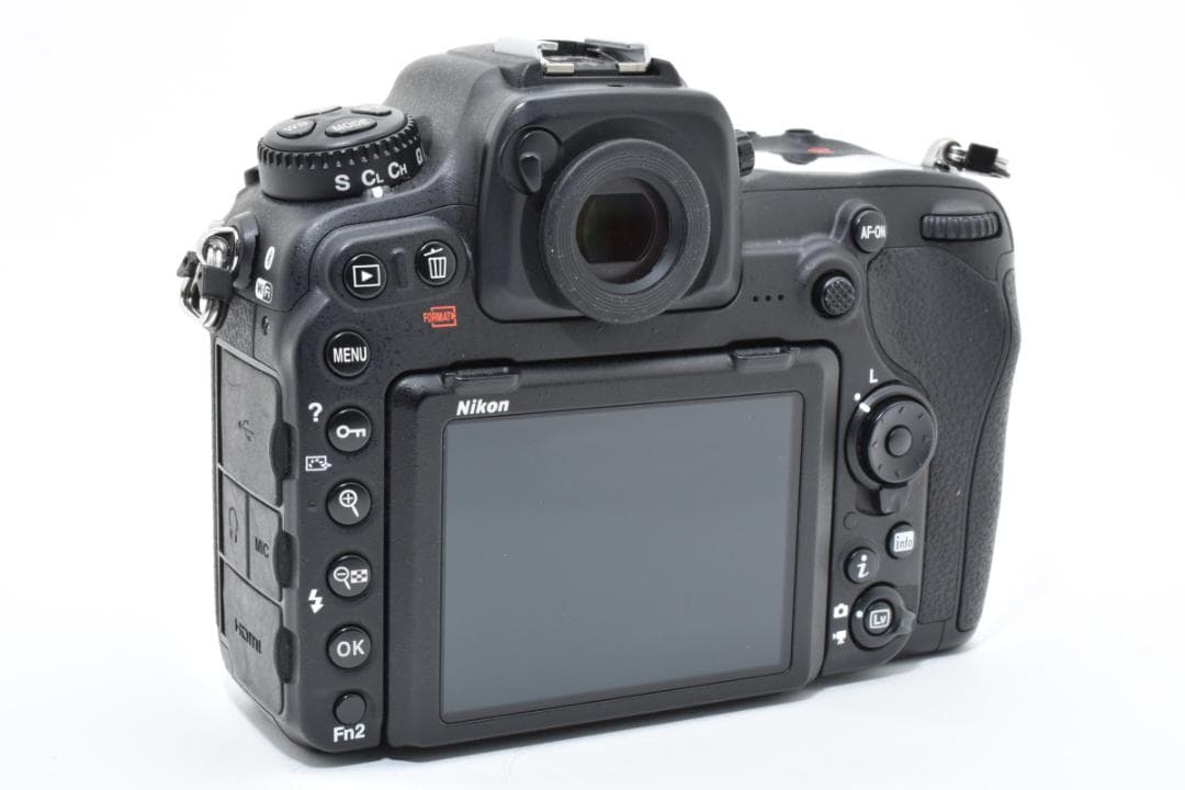 美品 ニコン　Nikon 500 ボディ 《ショット数20586回》1536