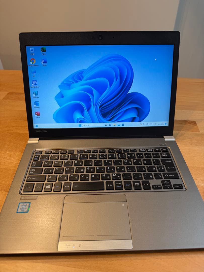 Toshiba Dynabook シルバー ノートPC - メルカリ