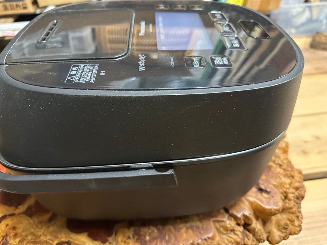 Panasonic sr-mpw10e8 炊飯器 ブラック - メルカリ