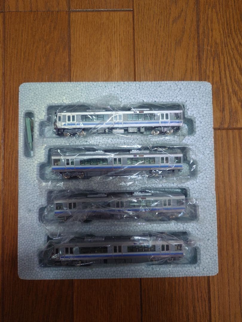 223系2500番台 4両セット Nゲージ 10-921