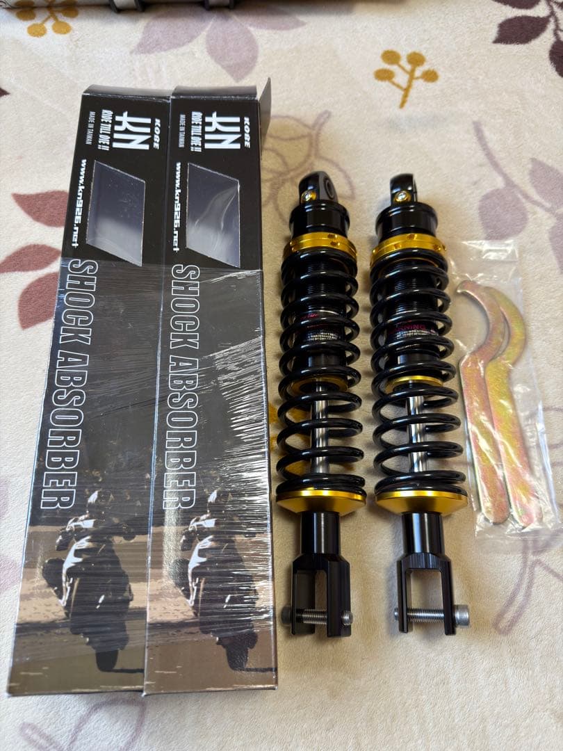 シグナスグリファス　KN企画　スーパーアブソーベントショック　サスペンション Amazon | KN企画 スーパーショック【シグナスX 1/2/3型】減衰調整式