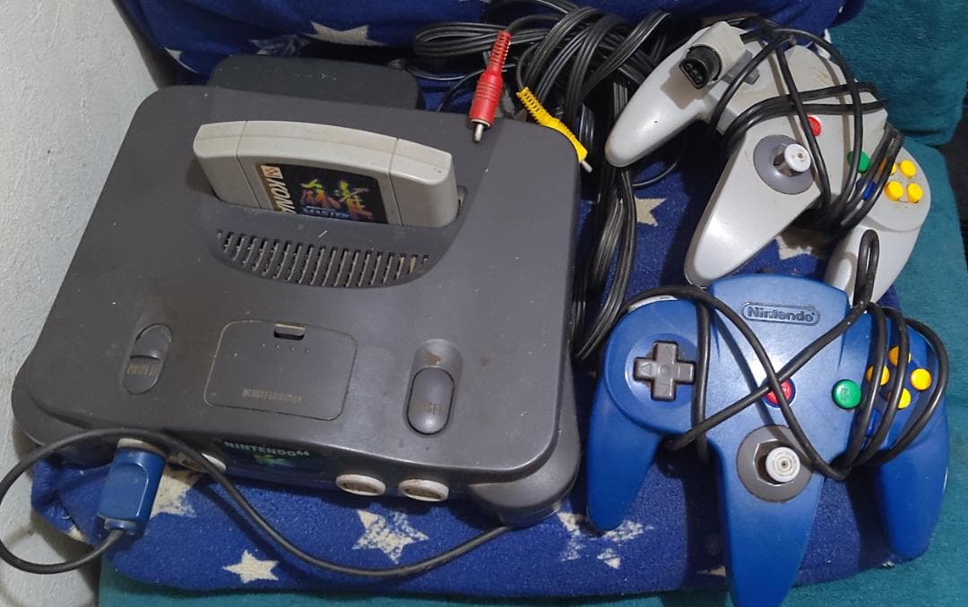 NINTENDO64 本体 + コントローラー2個 + 麻雀ソフト ジャンク - メルカリ