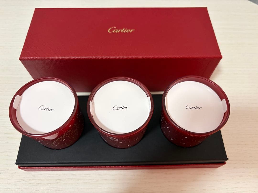 【新品未使用】カルティエ　キャンドル　3個セット　非売品 CARTIER カルティエ ノベルティ アロマキャンドル 3個セット 新品