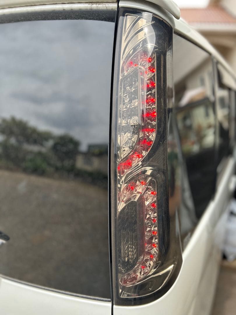 MBROパレットSW LEDテールランプ スモークレンズ 社外品 限界価格