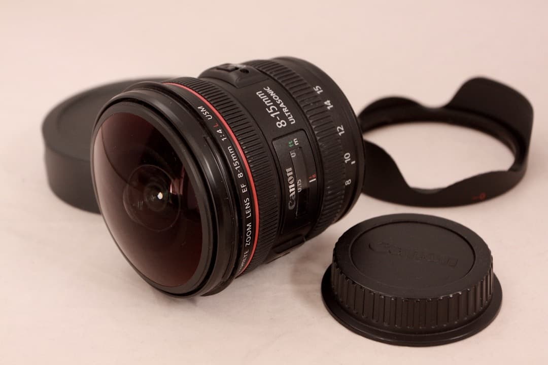 レンズ(ズーム) Teruyoshi SasakiEF8-15mm f/4LFisheye 1本で2役！ 円周魚眼と対角魚眼の両方の写真が撮れるズームレンズ